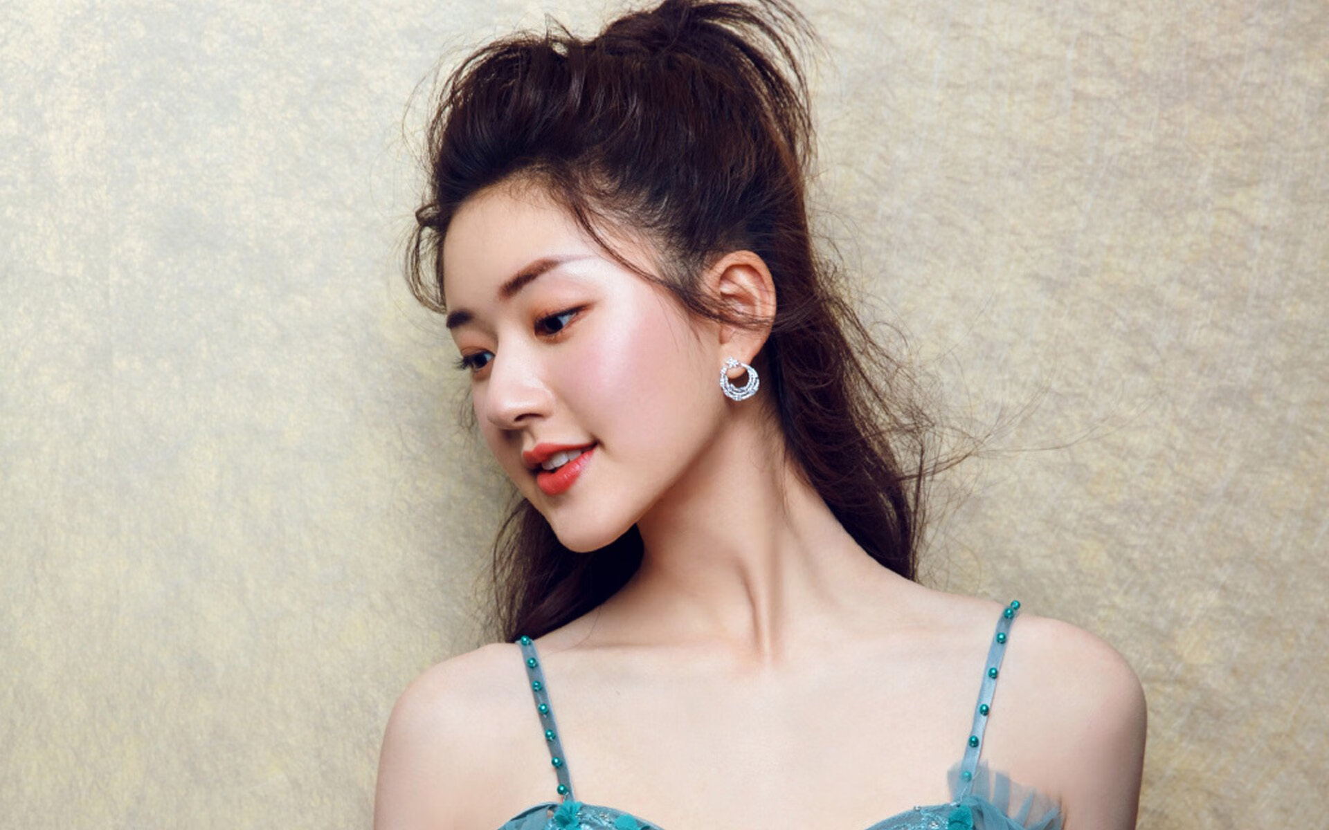 “天王大战!两大巨星巅峰对决,谁能问鼎?”,天王搭档