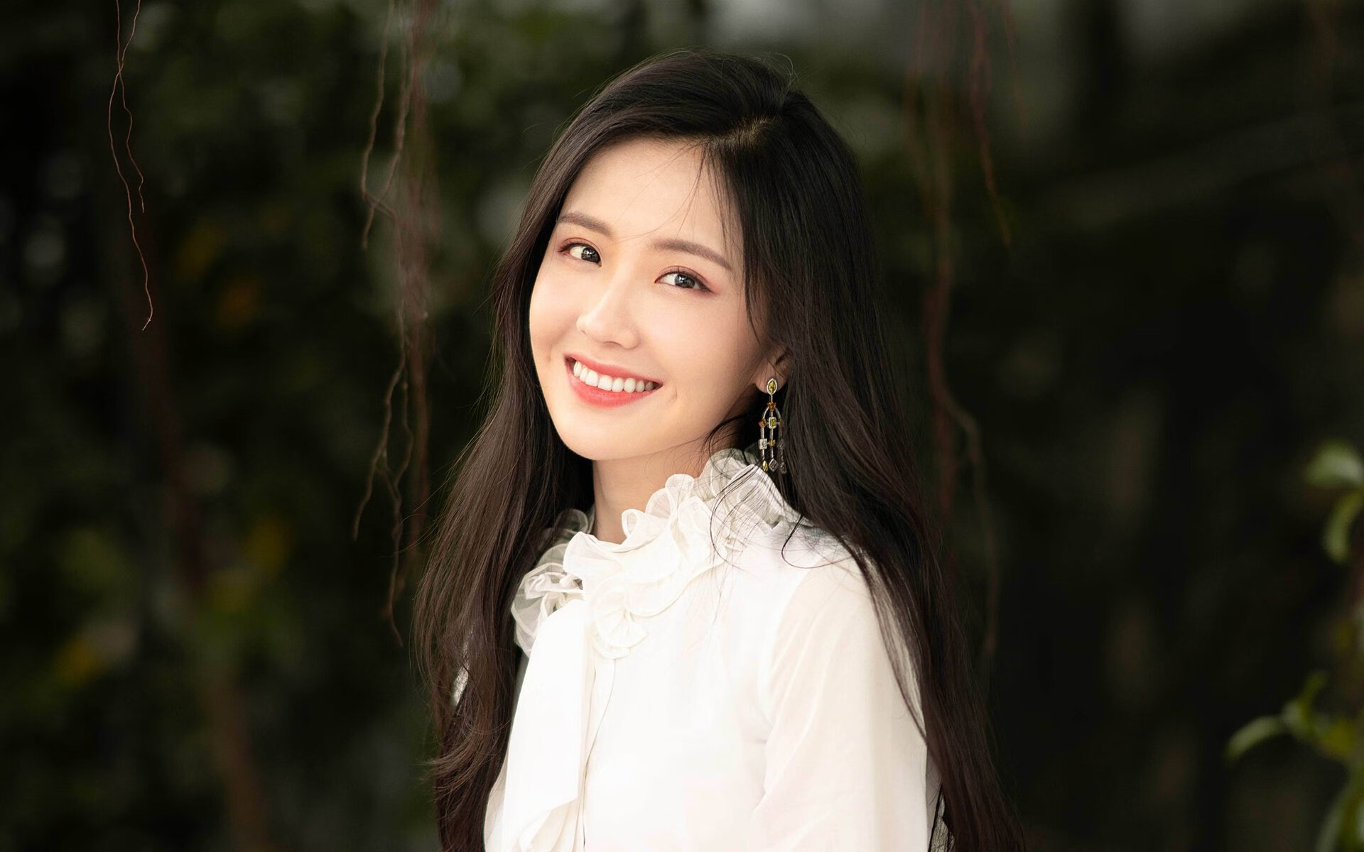 九游sports-瓜达拉哈拉主场迎战卫冕冠军，挑战强敌，瓜达拉哈拉球衣